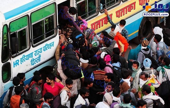 به صف شدن کارگران هندی برای قرنطینه!+عکس
