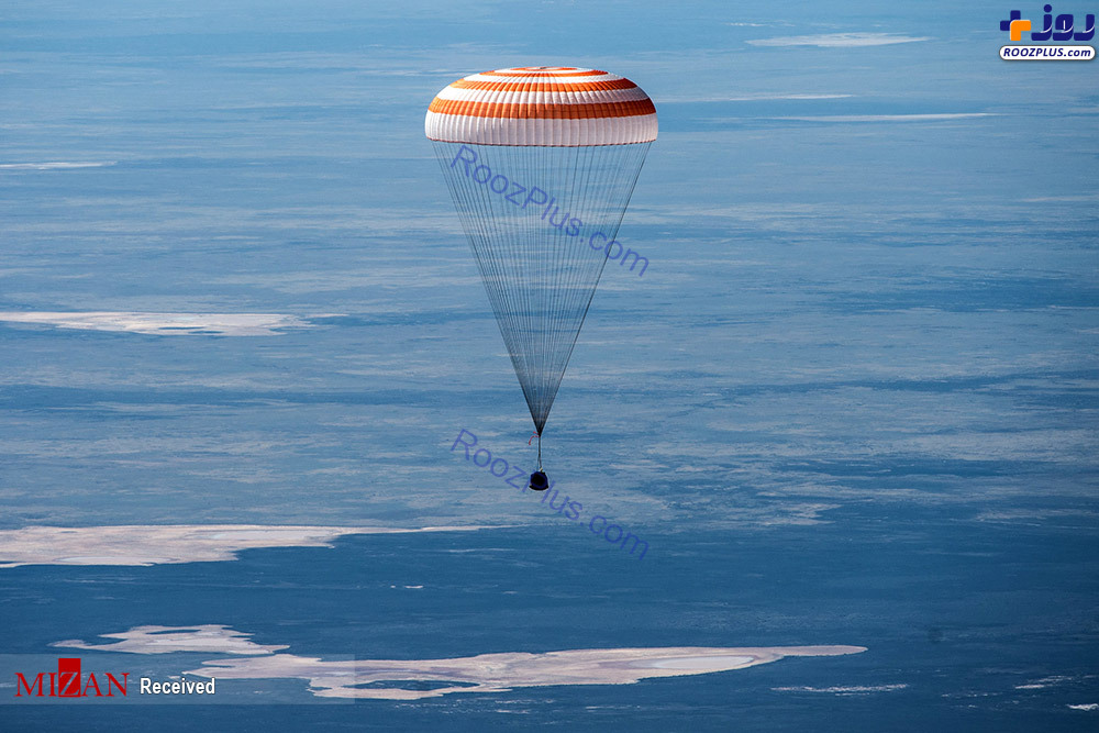 بازگشت فضانوردان روس به زمین +عکس