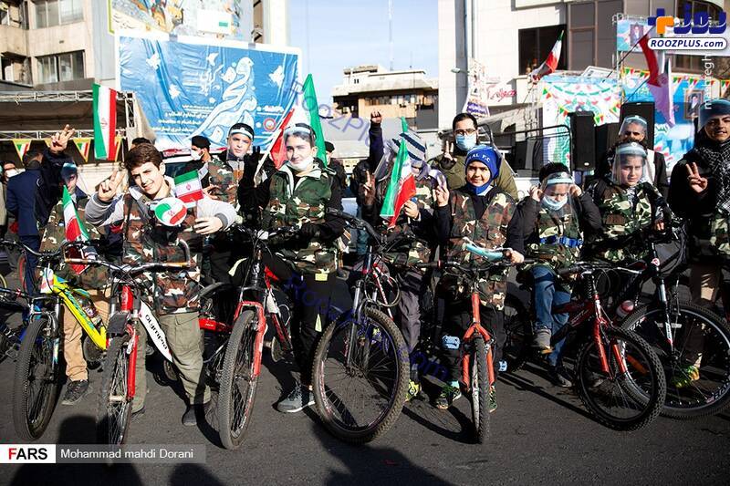 حضور نسل سوم انقلاب در راهپیمایی ۲۲بهمن/عکس