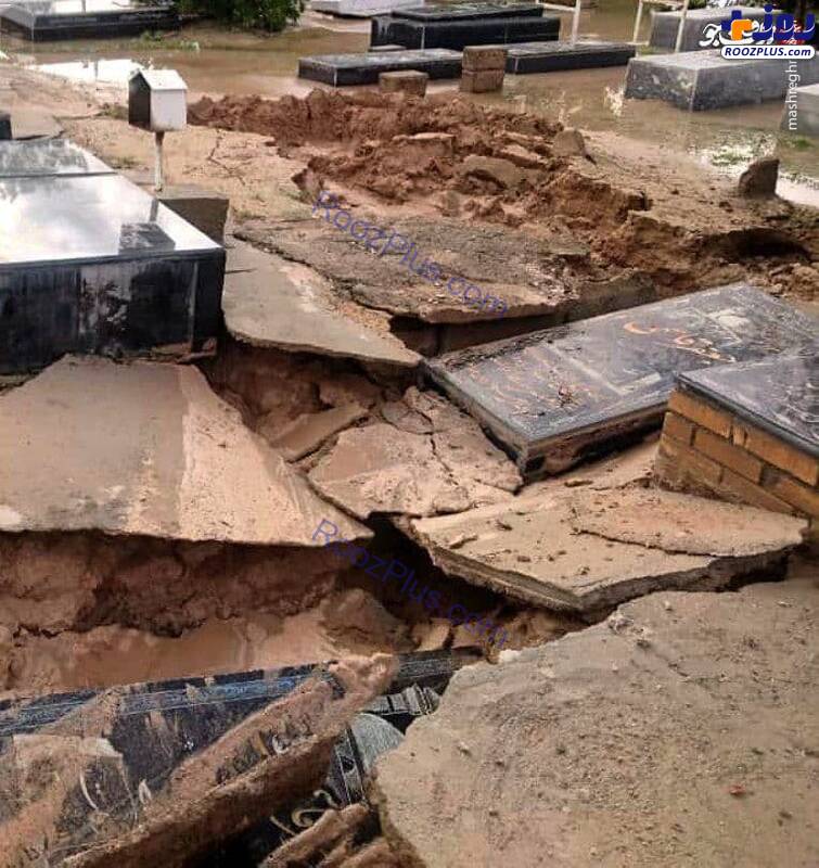 تخریب قبرستان در سیلاب بوشهر +عکس