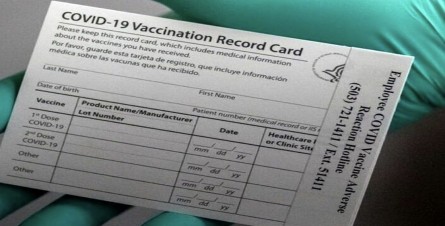 کارت واکسیناسیون برای حضور در دانشگاه‌ها اجباری است
