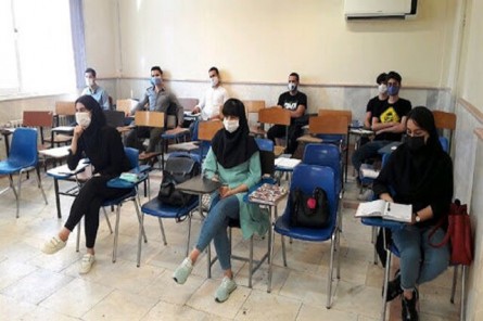 رئیس دانشگاه تهران تاکید کرد؛ دانشجویان کارشناسی حداقل ۵ هفته آموزش حضوری خواهند دید