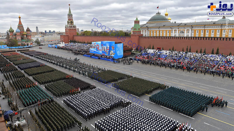 پوتین در مراسم رژه روز پیروزی در مسکو+عکس