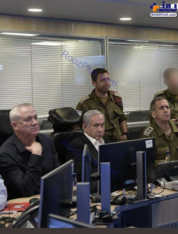 چهره بهت زده نتانیاهو در اتاق جنگ! +عکس