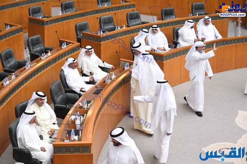 عکس/ لغو جلسه پارلمان کویت به‌ علت نشستن نمایندگان در جایگاه وزیران!