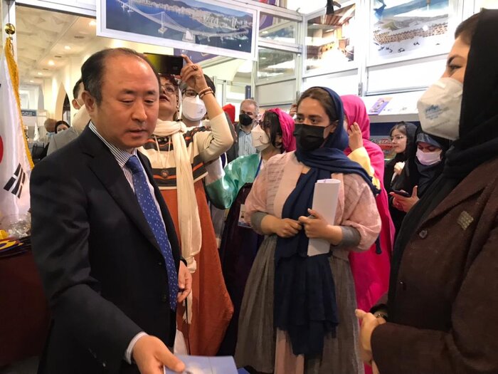 سفیر کره در ایران: کرونا نمی‌تواند جلوی تبادل فرهنگی را بگیرد/ ابعاد نمایشگاه کتاب تهران فراتر از انتظاراتم بود