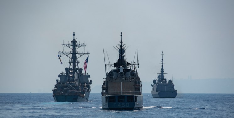 رزمایش 10 روزه ناوگان پنجم دریایی آمریکا و امارات در خلیج فارس