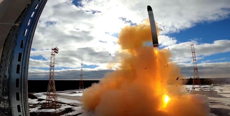 پوتین: موشک مافوق صوت اتمی «سارمات» تا آخر سال در ارتش مستقر می‌شود