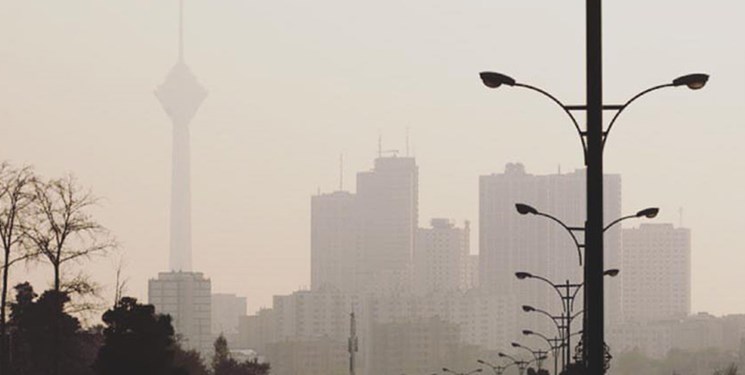 آلودگی هوا تهران را تعطیل کرد