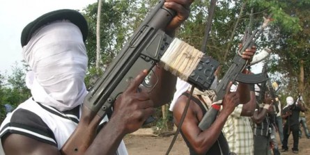 ربوده شدن 100 نیجریه‌ای توسط مهاجمان مسلح