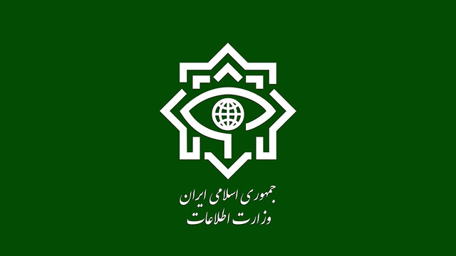ضربه وزارت اطلاعات به ۷۱ نفر از اخلالگران کلان ارزی در قالب ۲۳ گروه و تعدادی شبکه‌ سازمان یافته