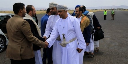 حضور تیم مذاکره یمن در عربستان/ انصارالله: مذاکرات با ریاض جدی و مثبت بود