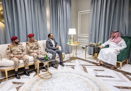 دیدار هیئت صنعاء با وزیر دفاع سعودی؛ مذاکرات ریاض به کجا رسید؟